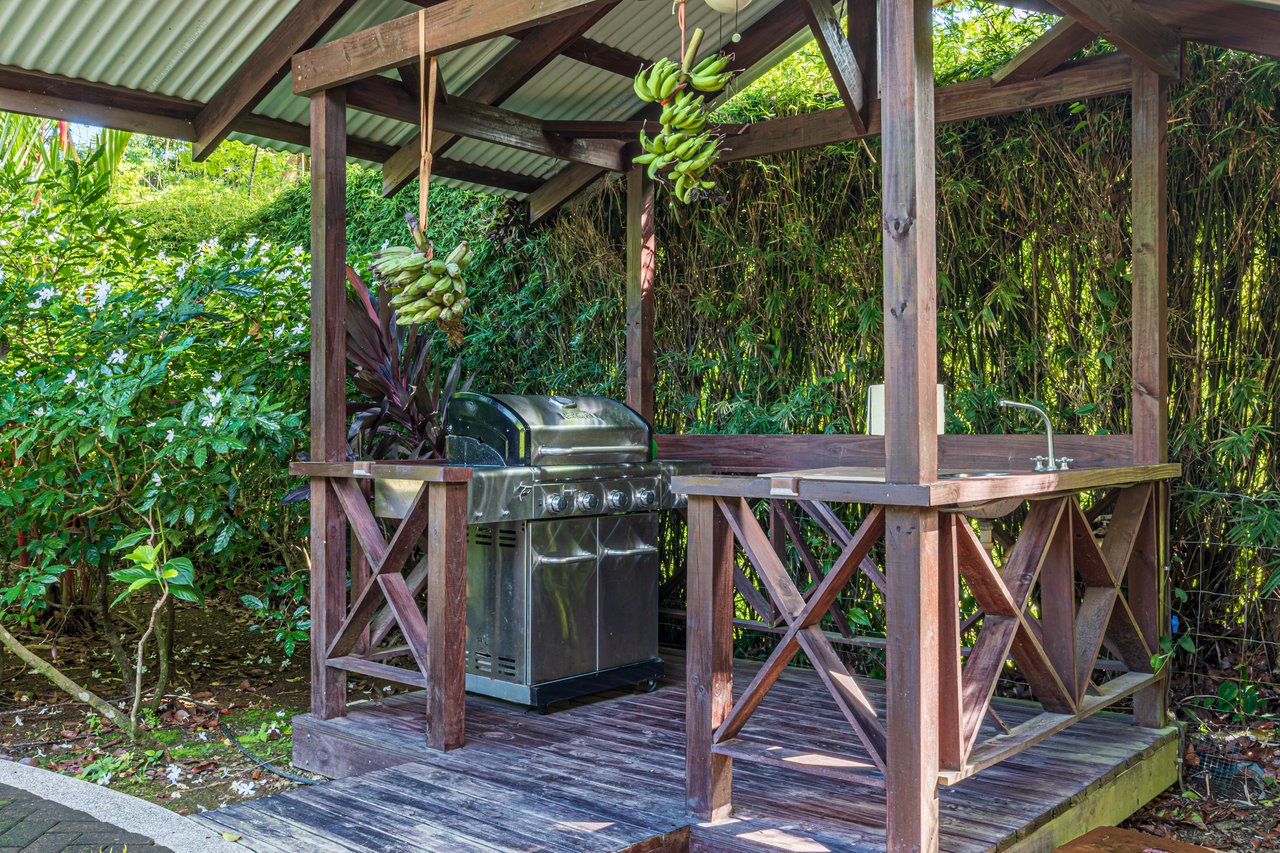 0.50 ACRES – 5 Bedroom Riverfront Modern Home, Walking Distance To Dominical!!!