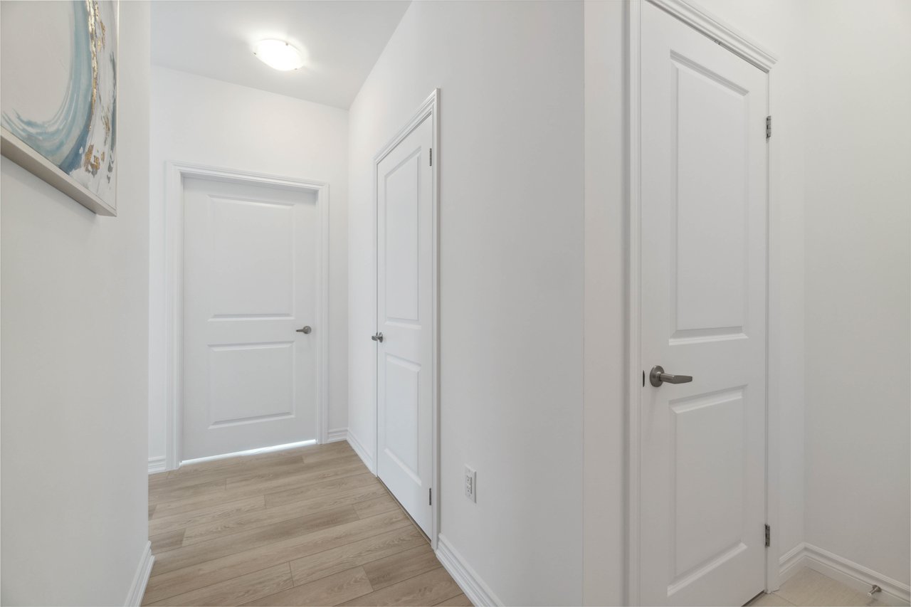 460 Dundas Street E Unit: 121