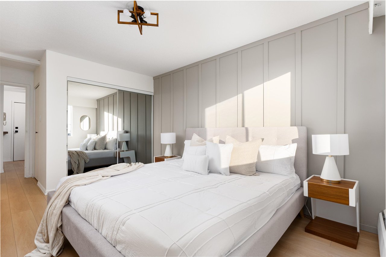 307 W 2nd St, #211