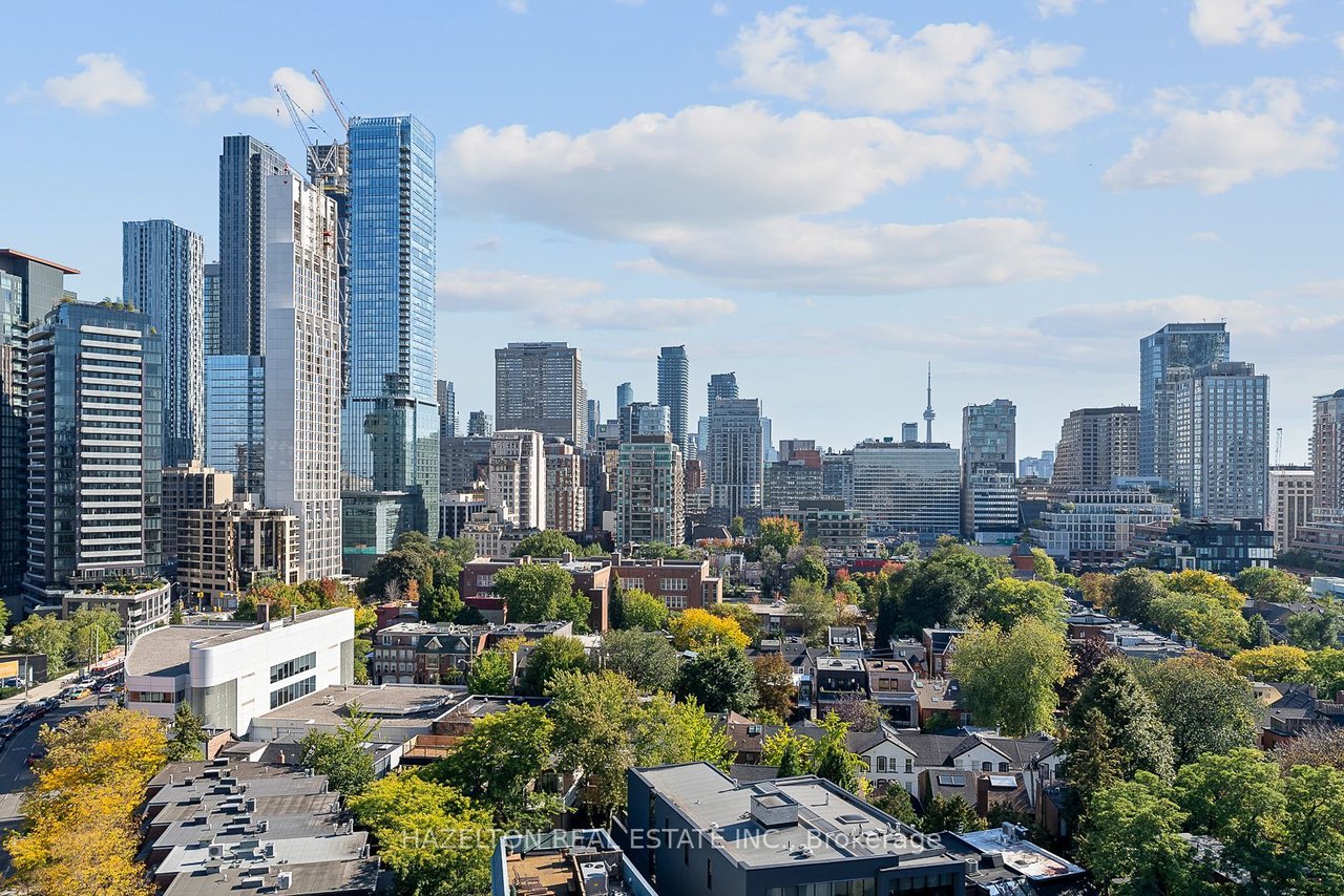 YORKVILLE'S PINACLE OF LUXURY PENTHOUSE