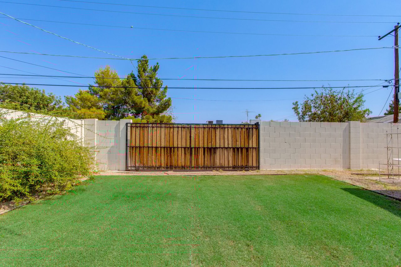 2438 E Indianola Ave.