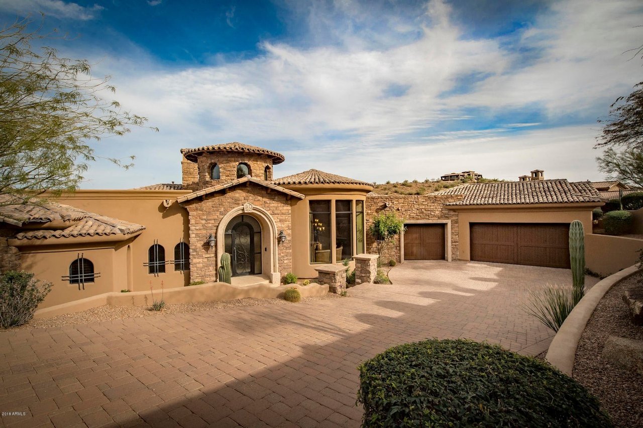 9607 N Four Peaks Way