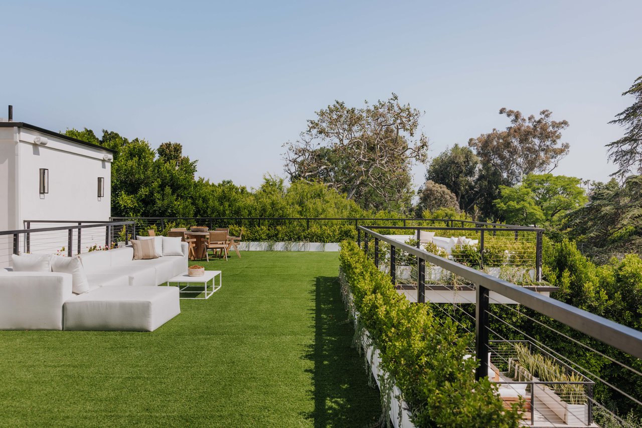 260 S Canyon View Dr