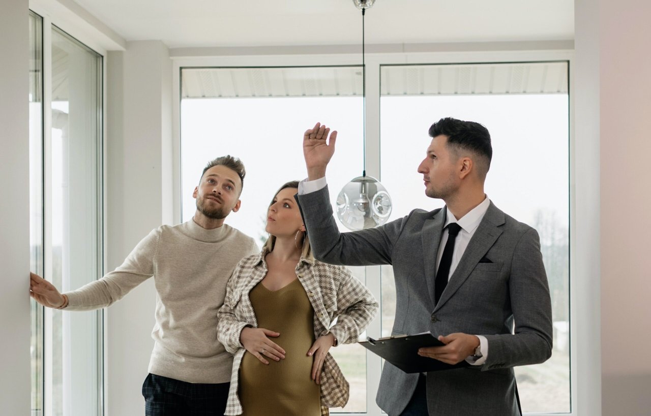 How to Choose the Best Listing Agent in Metro Atlanta: 7 Data-Backed Questions Sellers in Fulton, Gwinnett, Cobb, Forsyth & DeKalb Should Ask in 2026