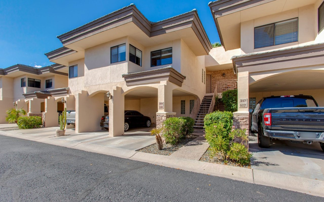 3235 E Camelback Rd #118