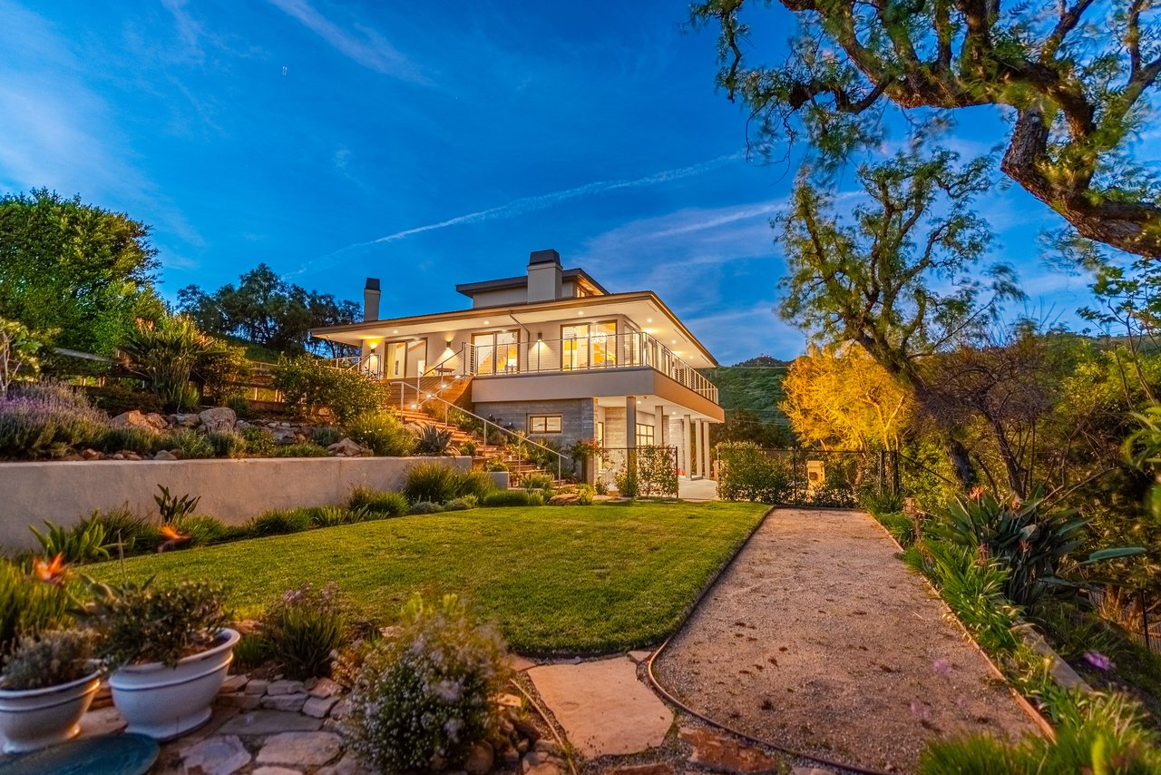 27008 Old Chimney Rd