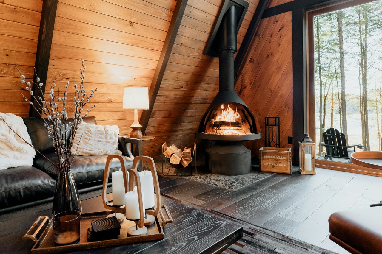 Holiday Prep Guide for Pocono Short-Term Rental Owners cover