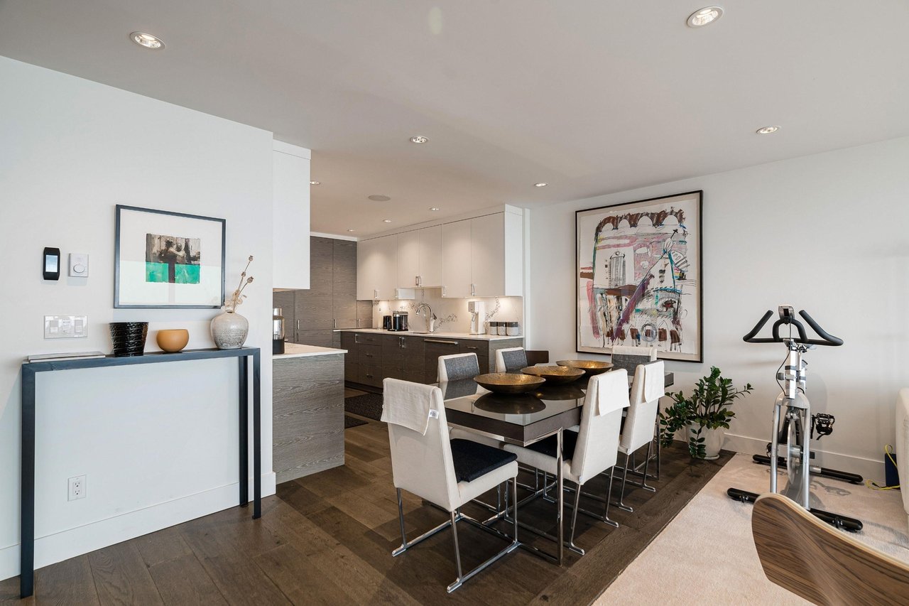 2242 Folkestone Way, #21