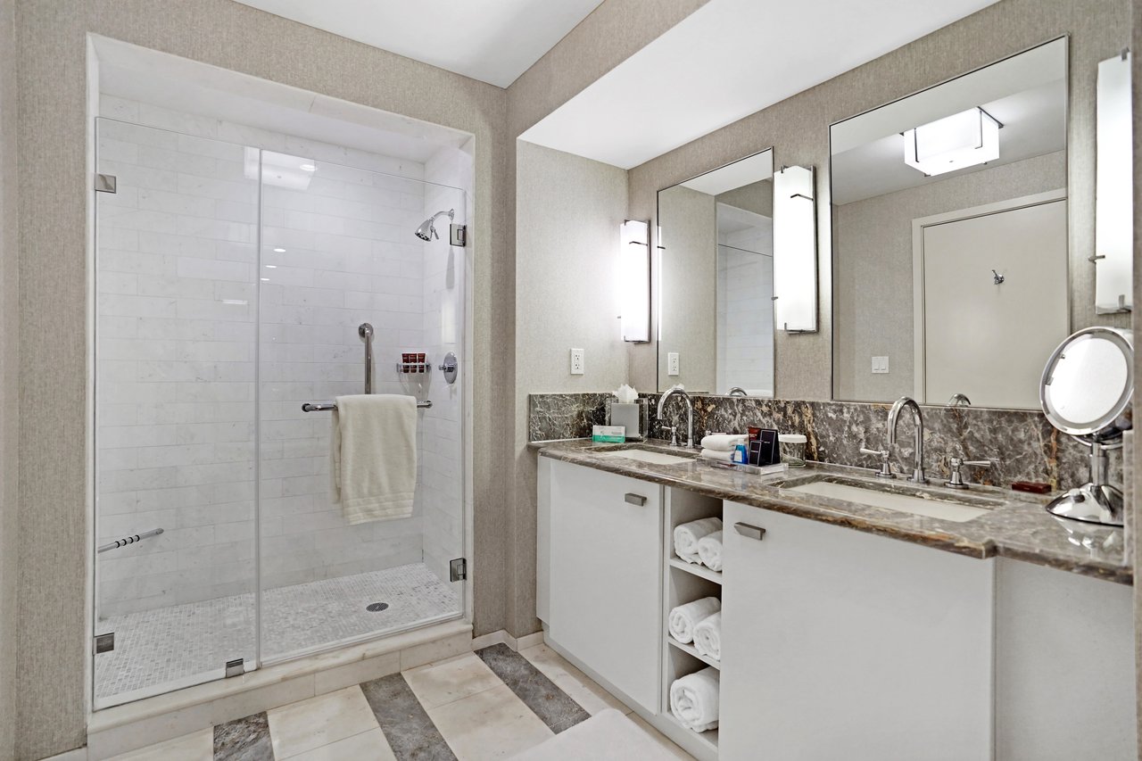 The Ocean Resort Residences (Conrad Fort Lauderdale Beach)