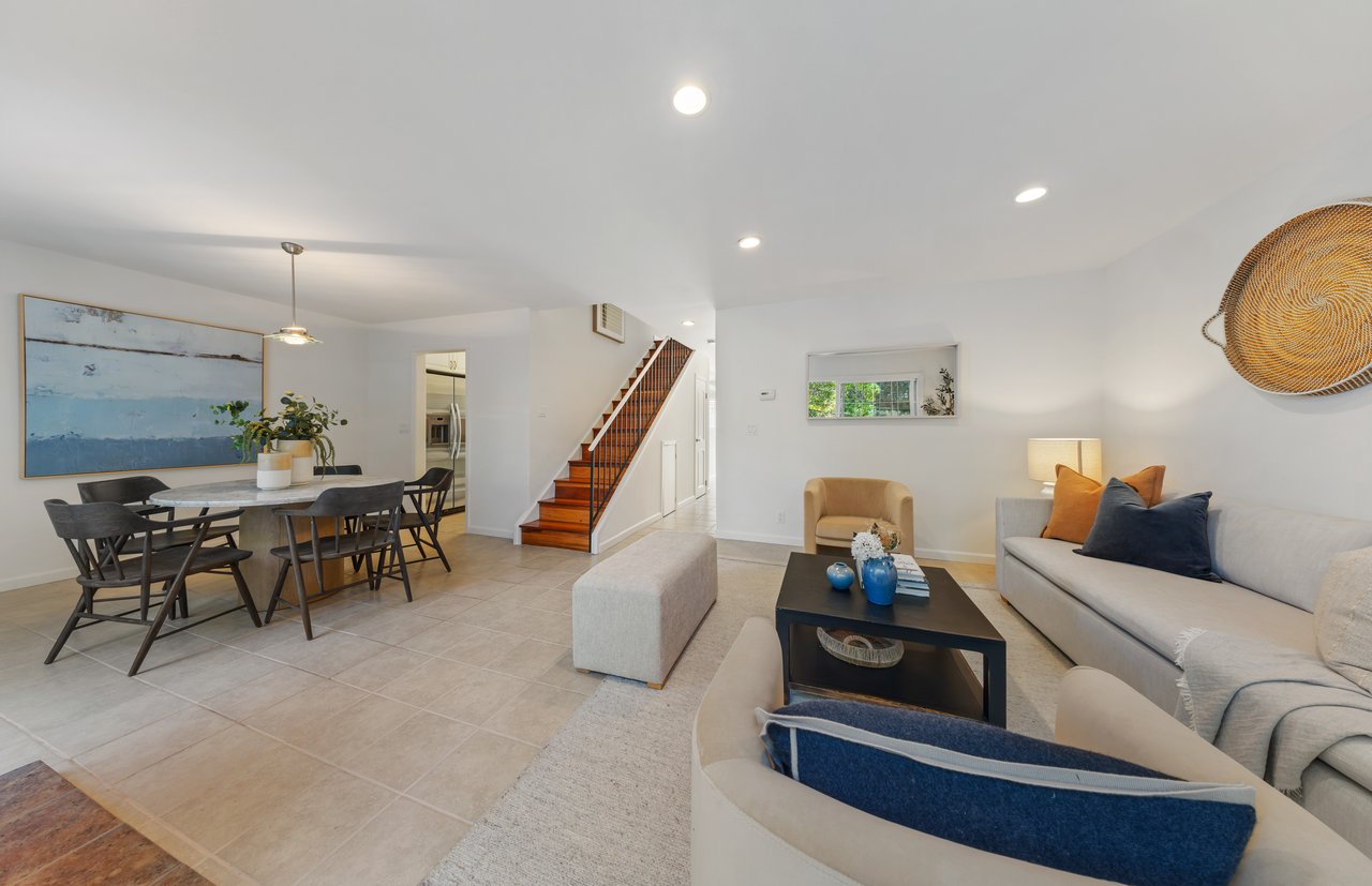 Private and Inviting Townhome