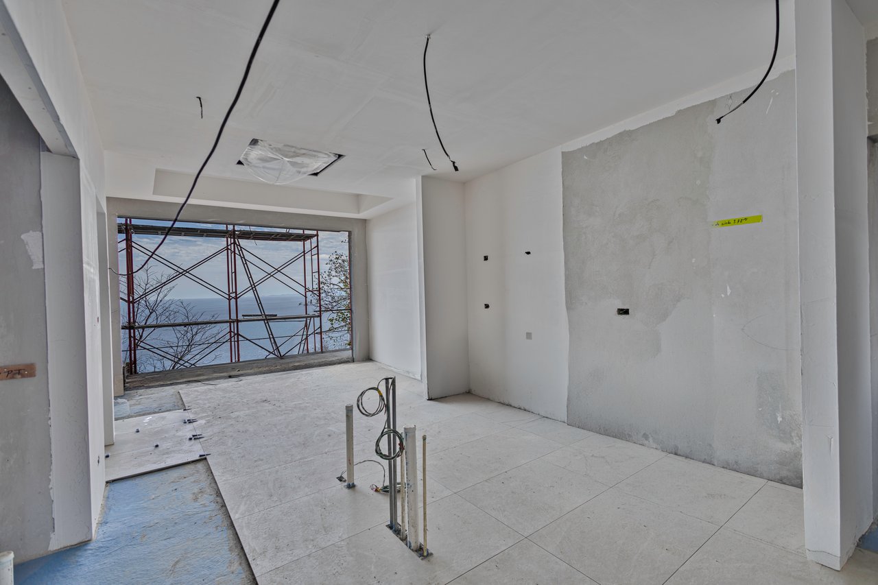 Ocean View West-Facing Condo #B207