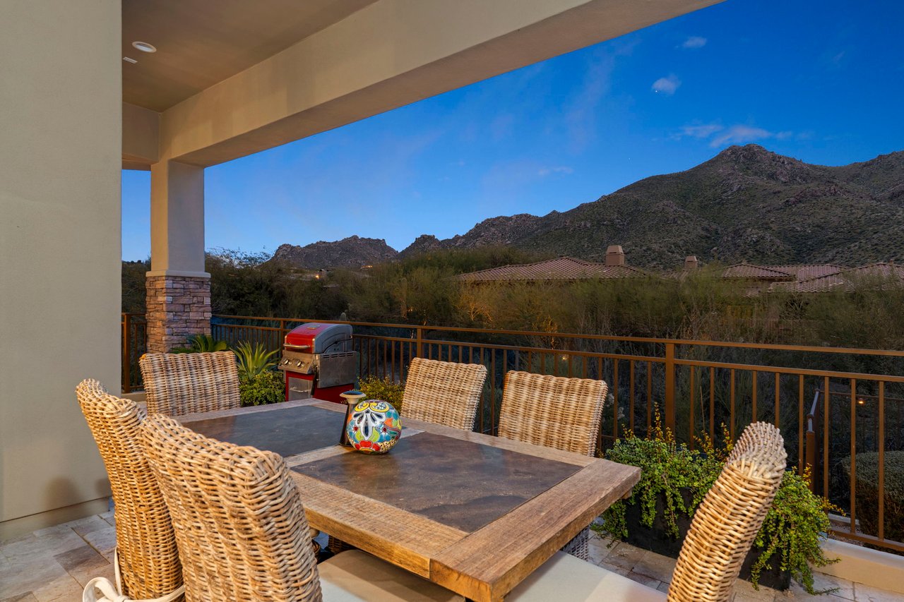 11923 E CASITAS DEL RIO Drive