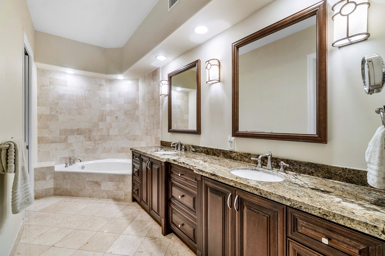 16844 ISLE OF PALMS DR A