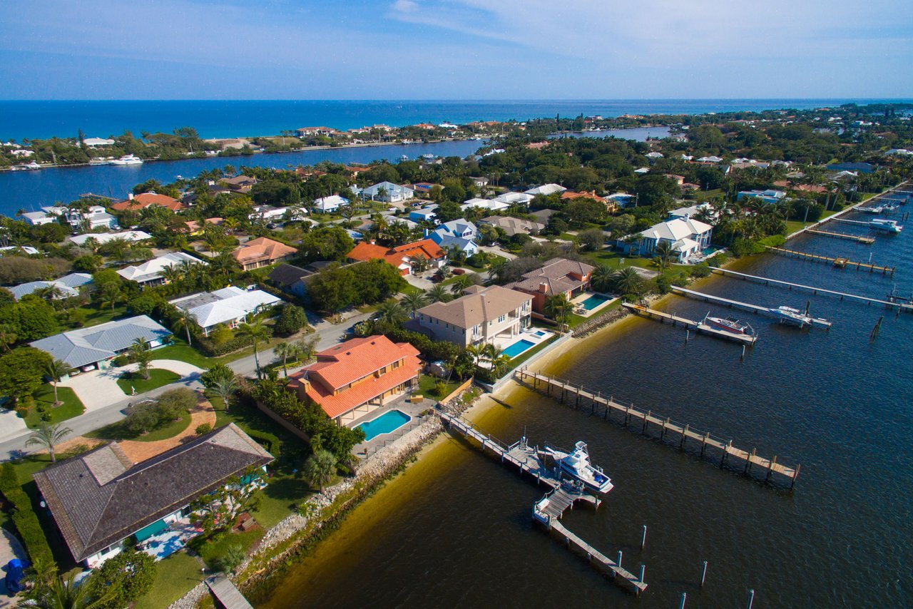 Explore Manalapan Houses for Sale with Ken Berke Real Estate, luxury waterfront estates, private beaches, & exclusive coastal living in Florida.