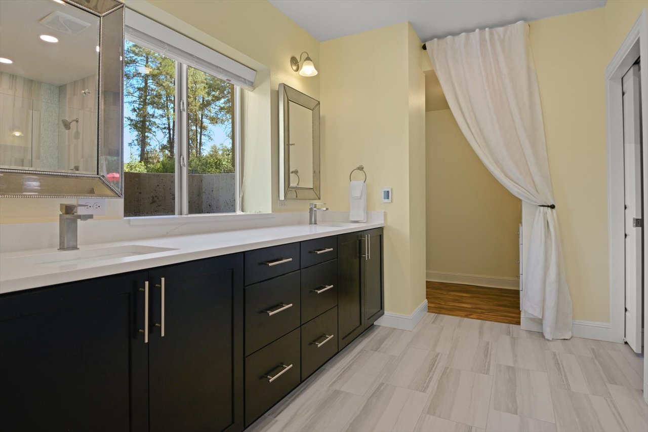 6881 Northstar Court