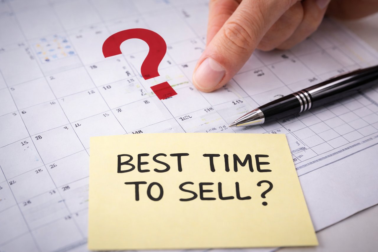 Calendar page with a question mark and note asking best time to sell a home