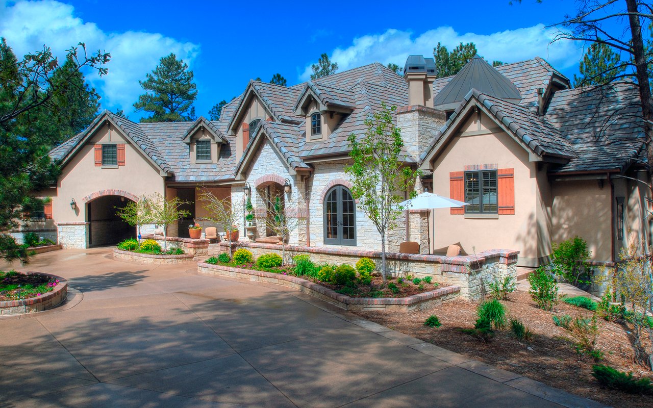 Tiger Wood's Top Golf Home in Castle Pines
