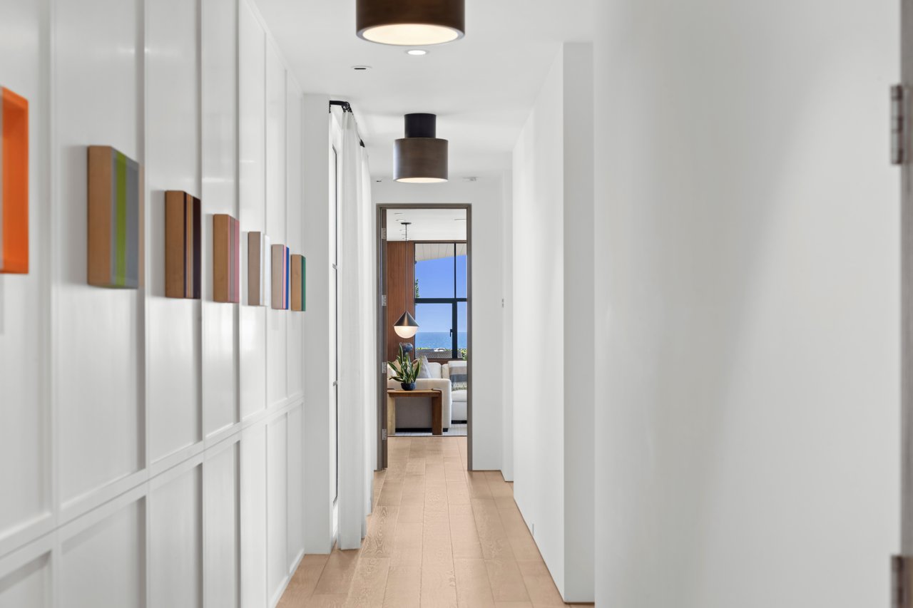 2804 Ocean
