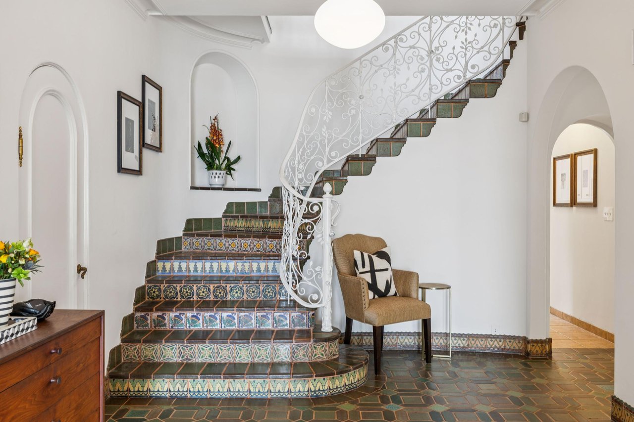 Historic Marina Boulevard Property with Stunning Views