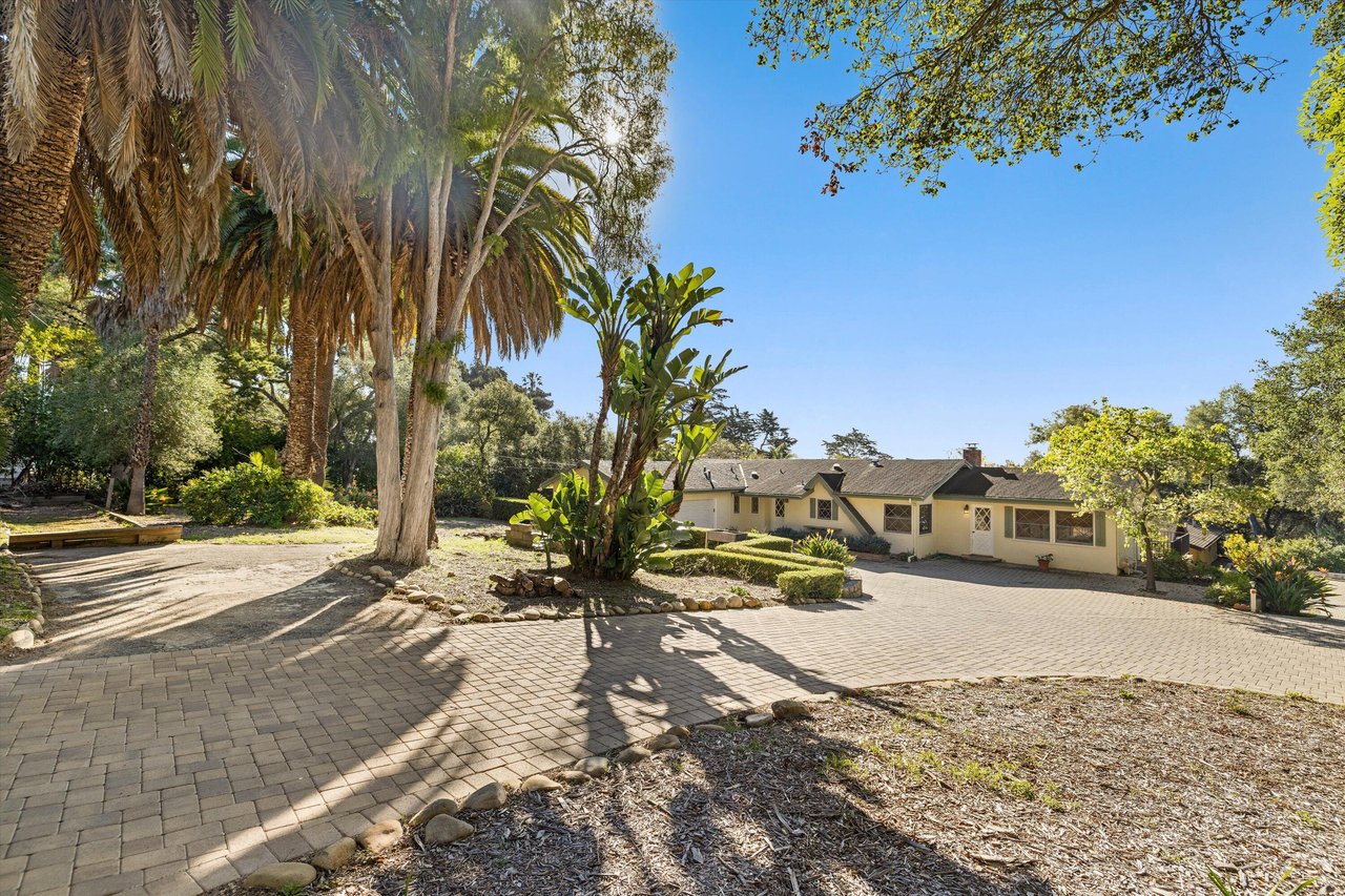 625 Parra Grande Lane