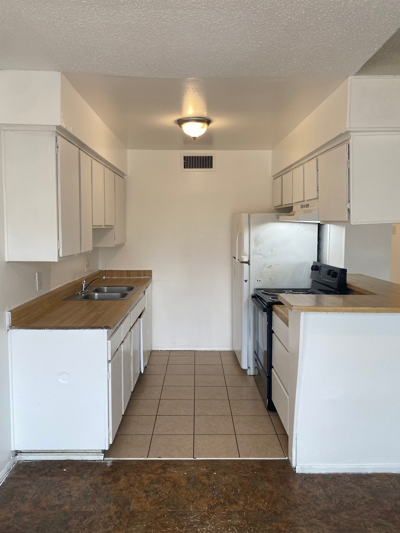 537 Calcaterra Circle #C