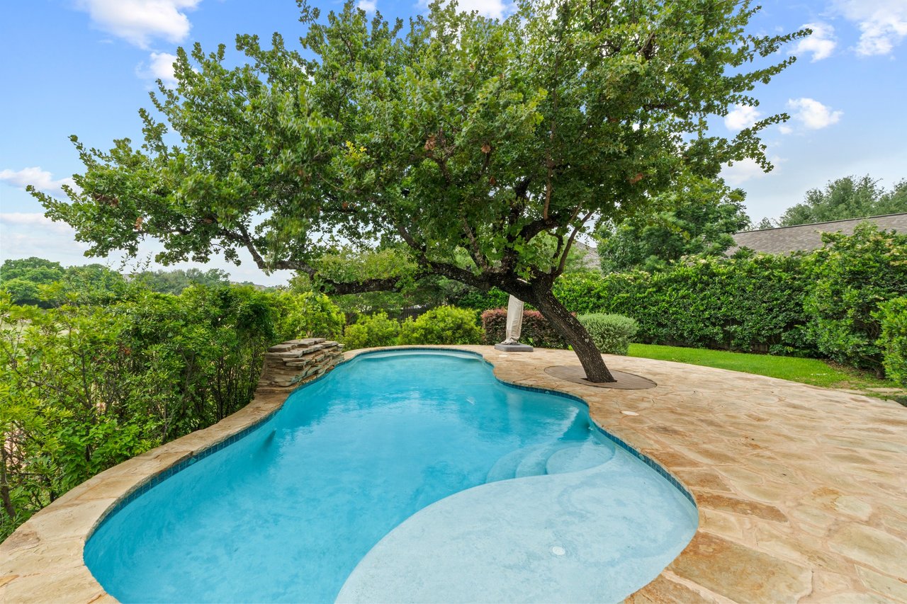2502 Echo Wood