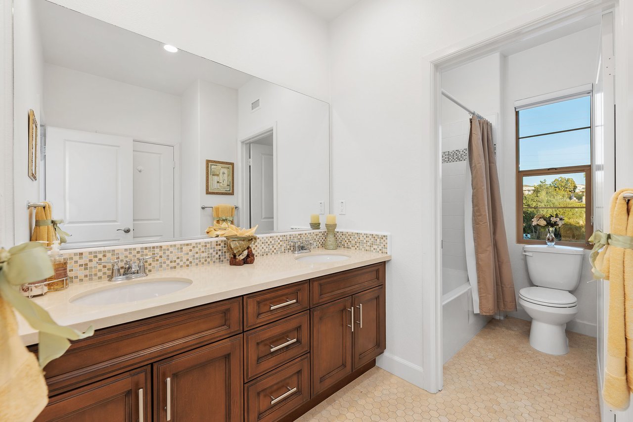 6685 Sweetclover Lane