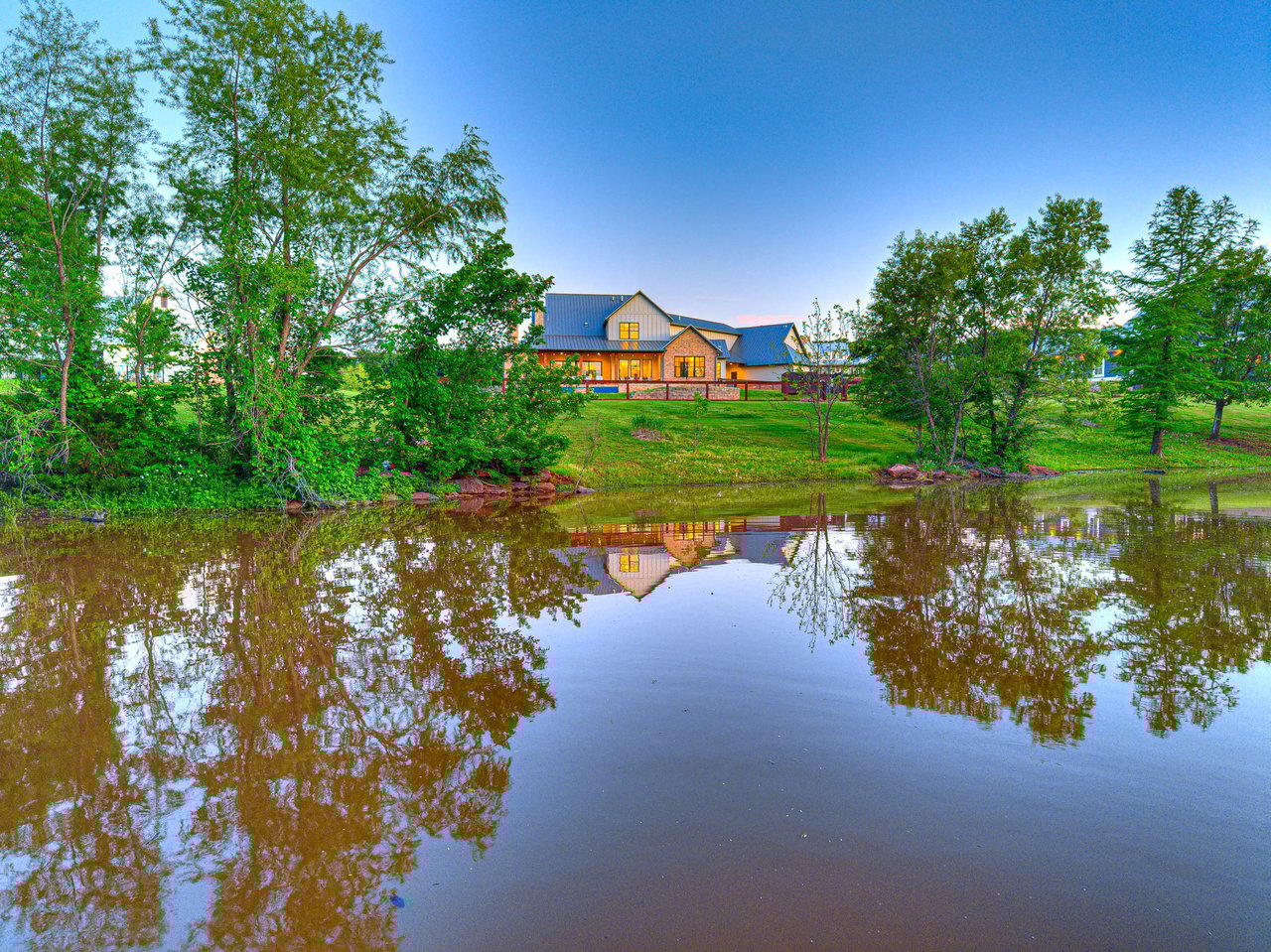 Listing of the Week: 9225 Farmhouse Lane in Arcadia, Oklahoma - Wyatt Poindexter - The Agency