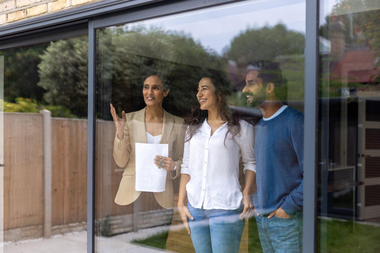 🏡 Should You Wait to Buy a Home in Seattle or Jump In Now?