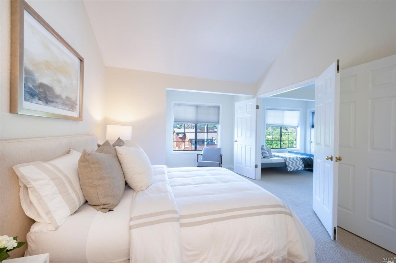 2 Ash Ave #3