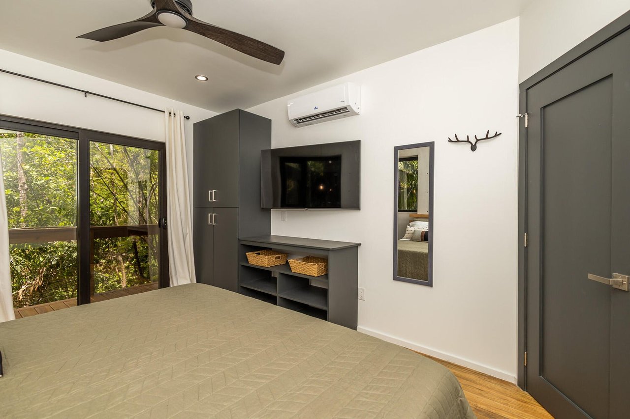 Sea Breeze House on Lot 5D