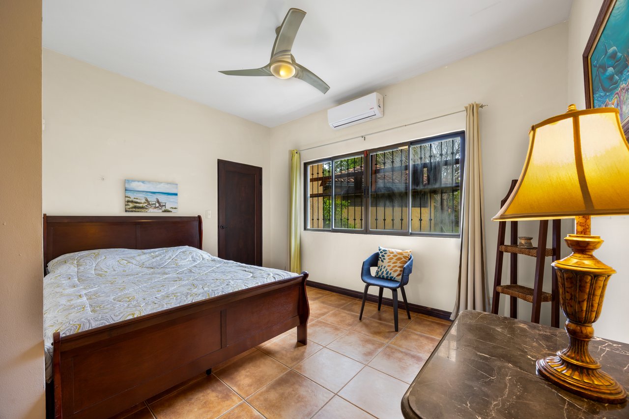 Casa de Vida, Altos de Flamingo | Mediterranean-Style Villa with Pool & Guest House Near Playa Flamingo