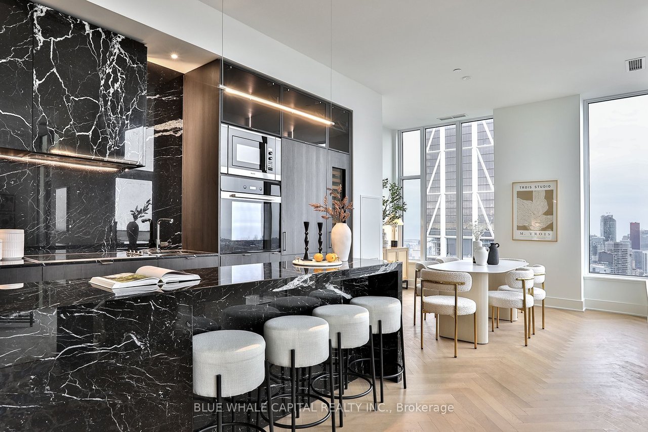 11 YORKVILLE PENTHOUSE 