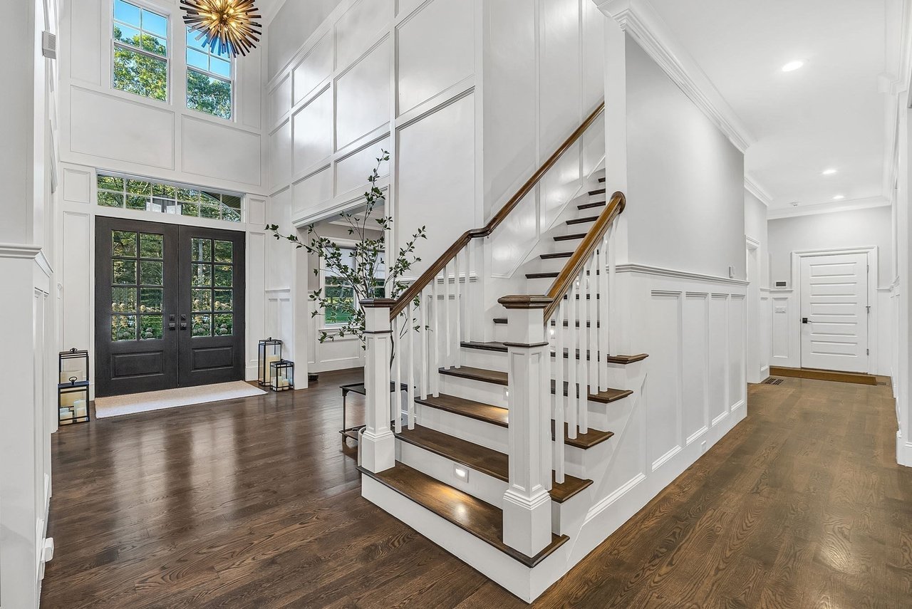 48 Country Club Road