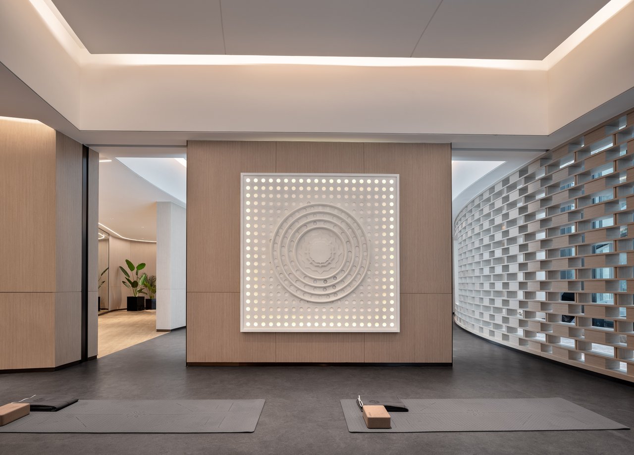 How Longevity and Interior Design Are Redefining Luxury Real Estate in Beverly Hills and Los Angeles