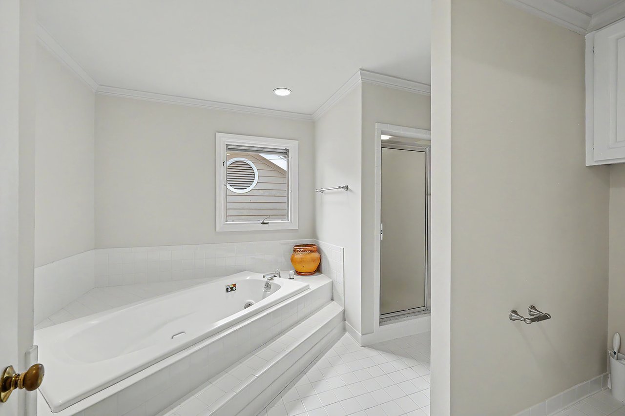 3 Sky Sail Circle Savannah, GA 31411