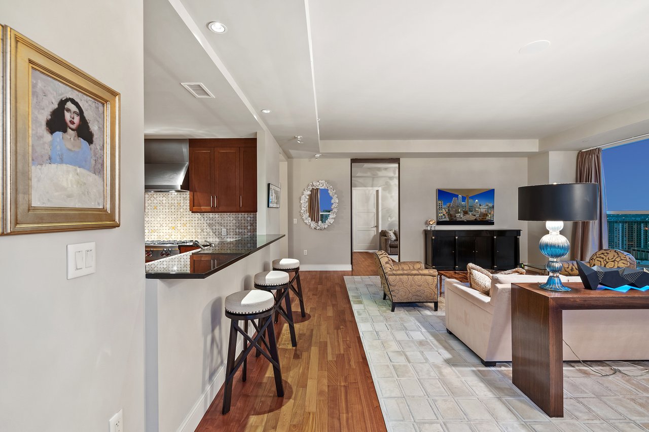 98 San Jacinto, #2002