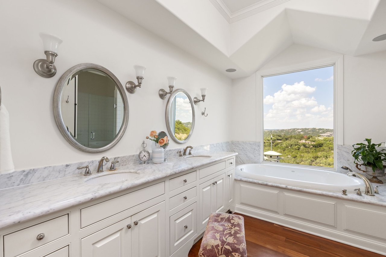Governor's Hill in Barton Creek