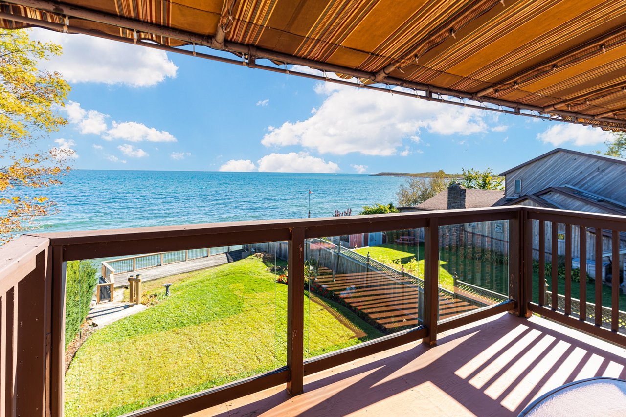 407 Lake Promenade