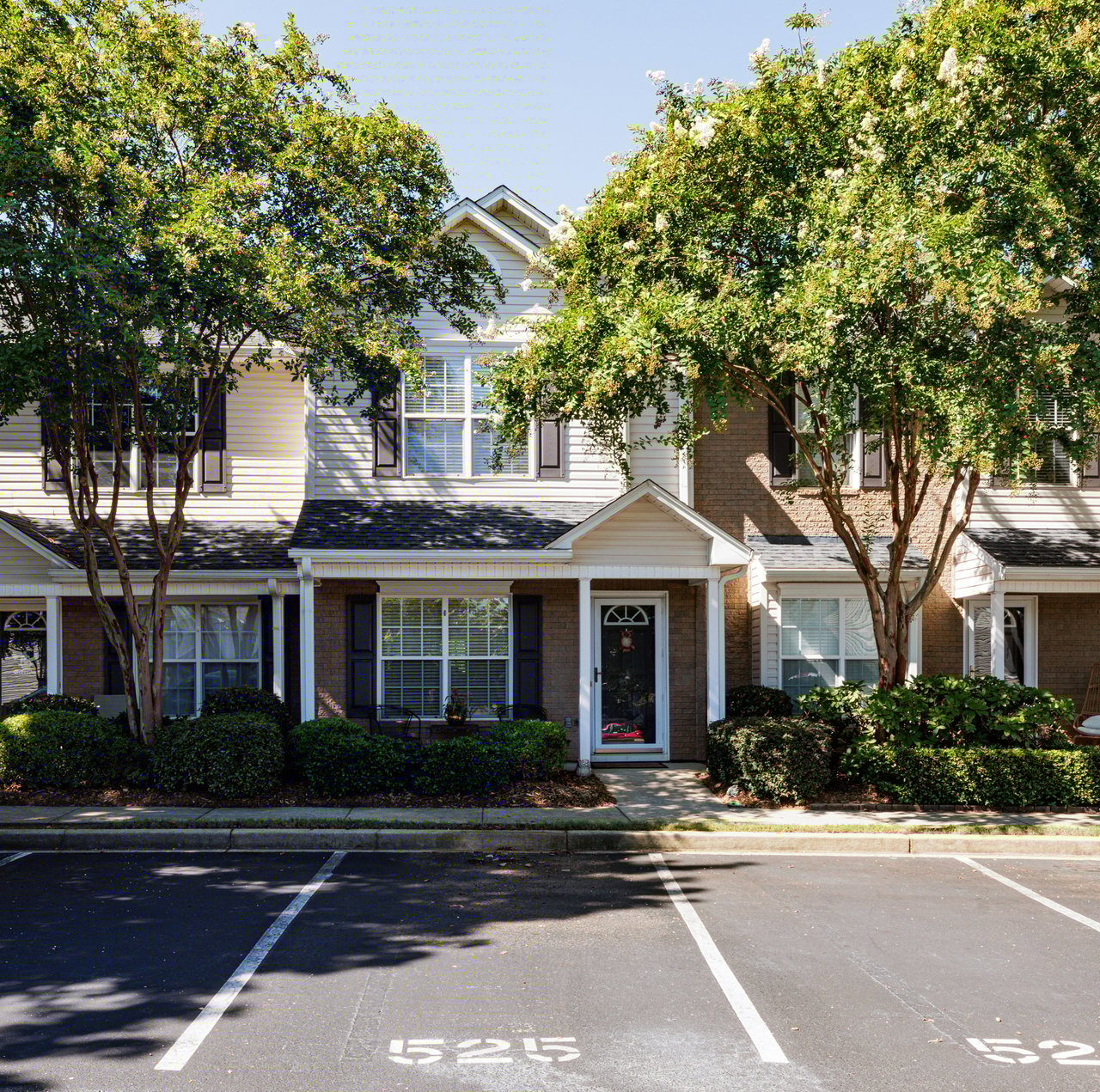 525 Waterbrook Drive, Greenville, SC 29607