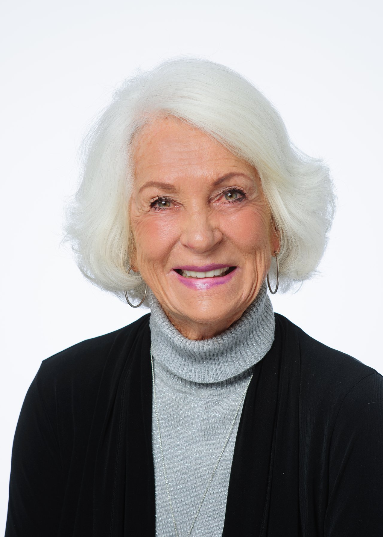 Yvonne  Smith