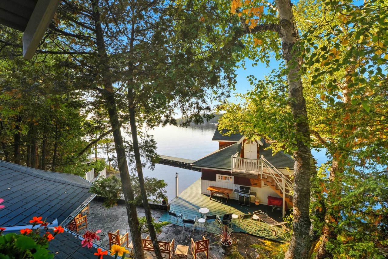 Lake Rosseau Landmark