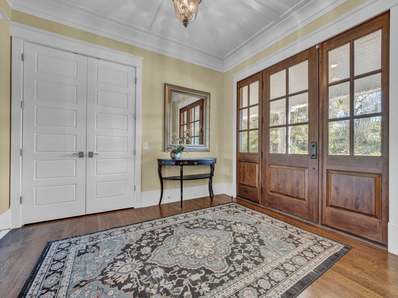 162 Acre Estate with Mountain Views