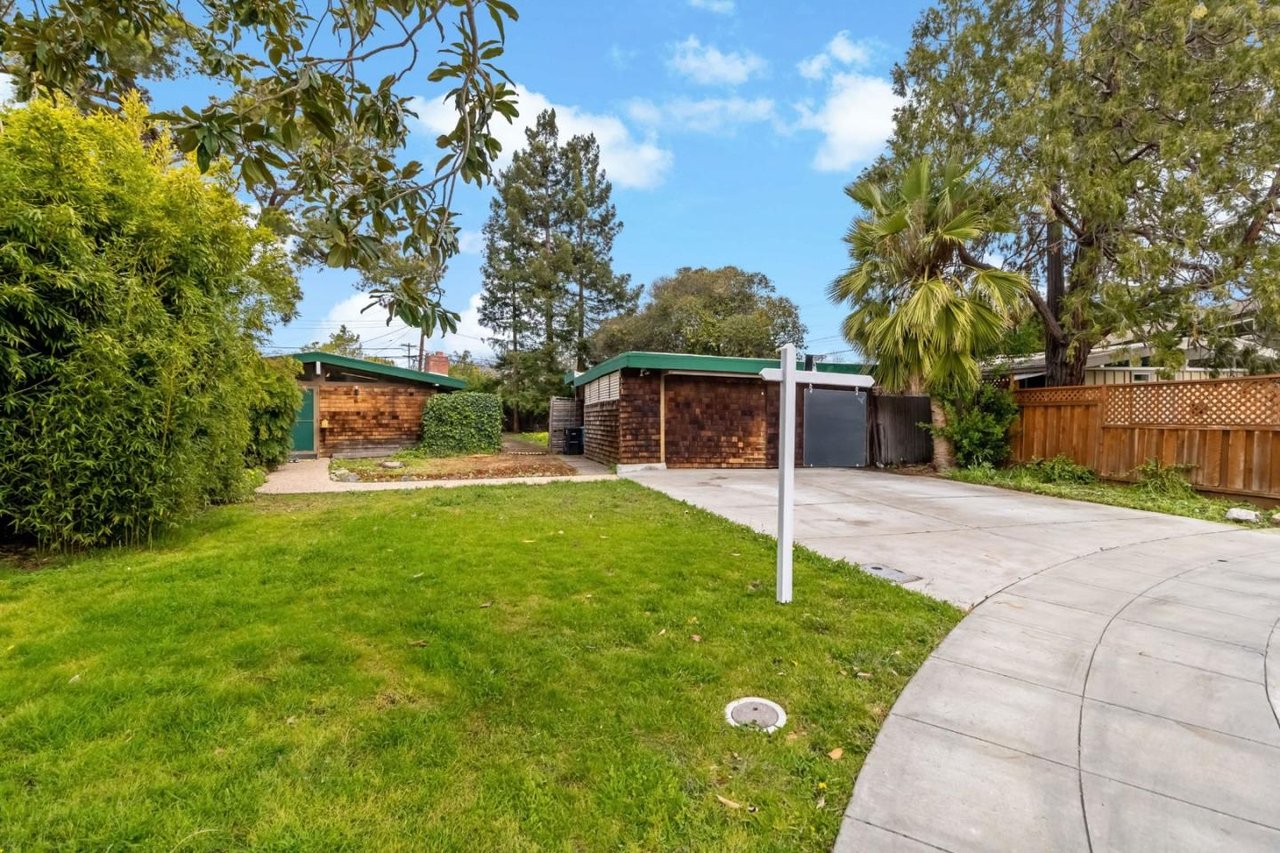 3024 Price Ct