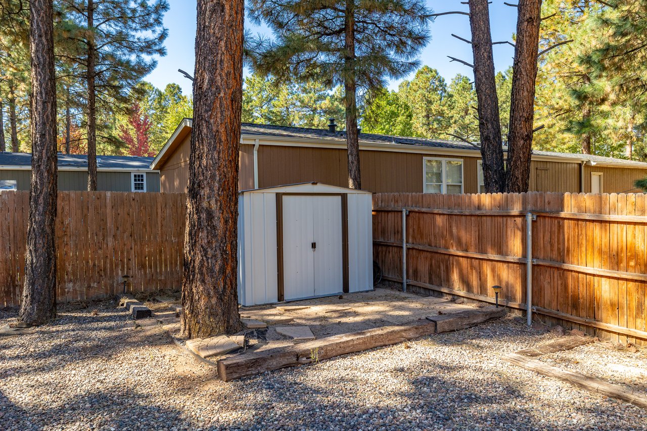 1431 S Union Pacific St