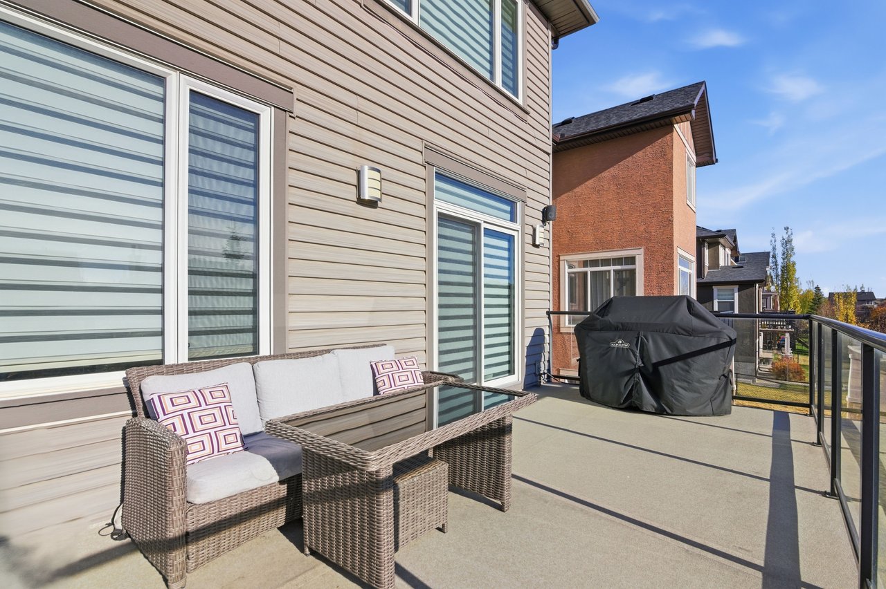 71 Panatella View NW