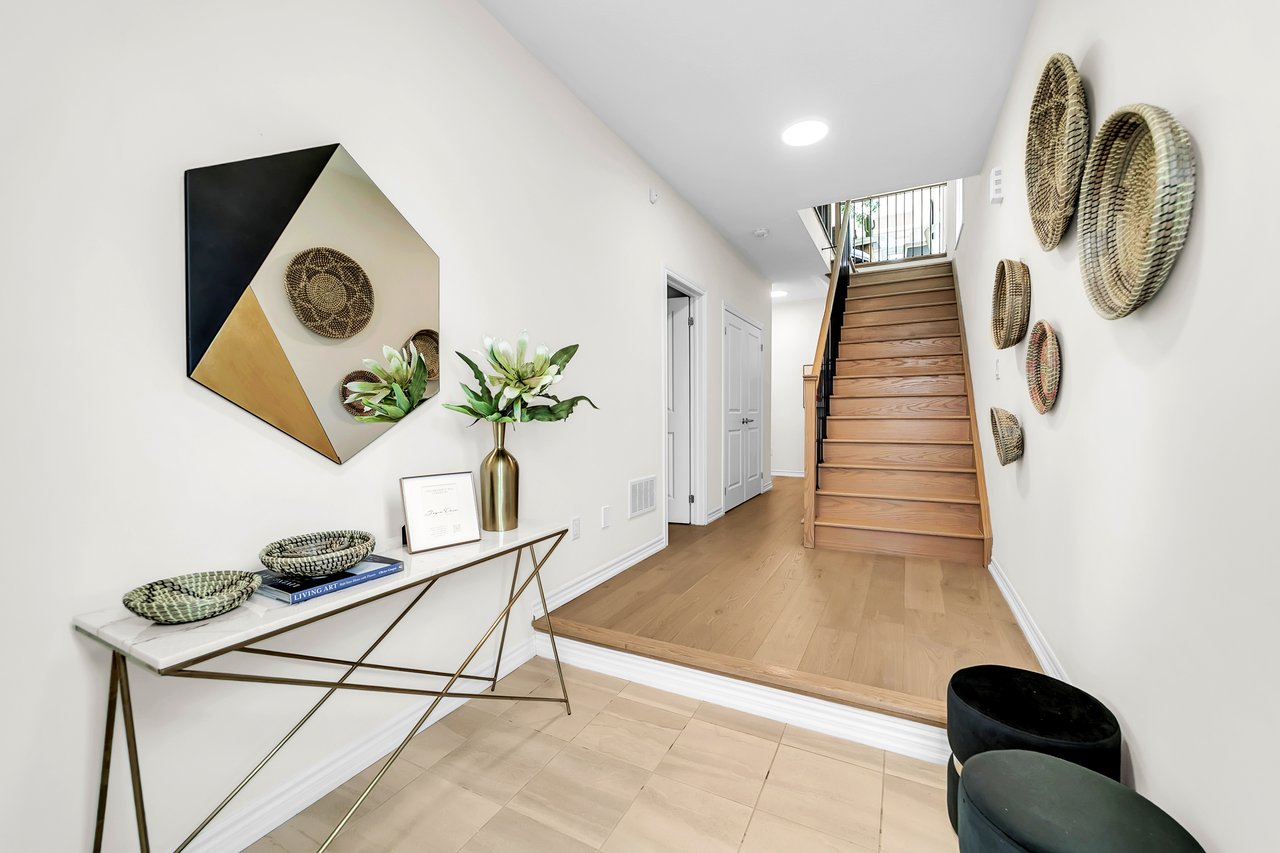 8 Hammersmith Lane