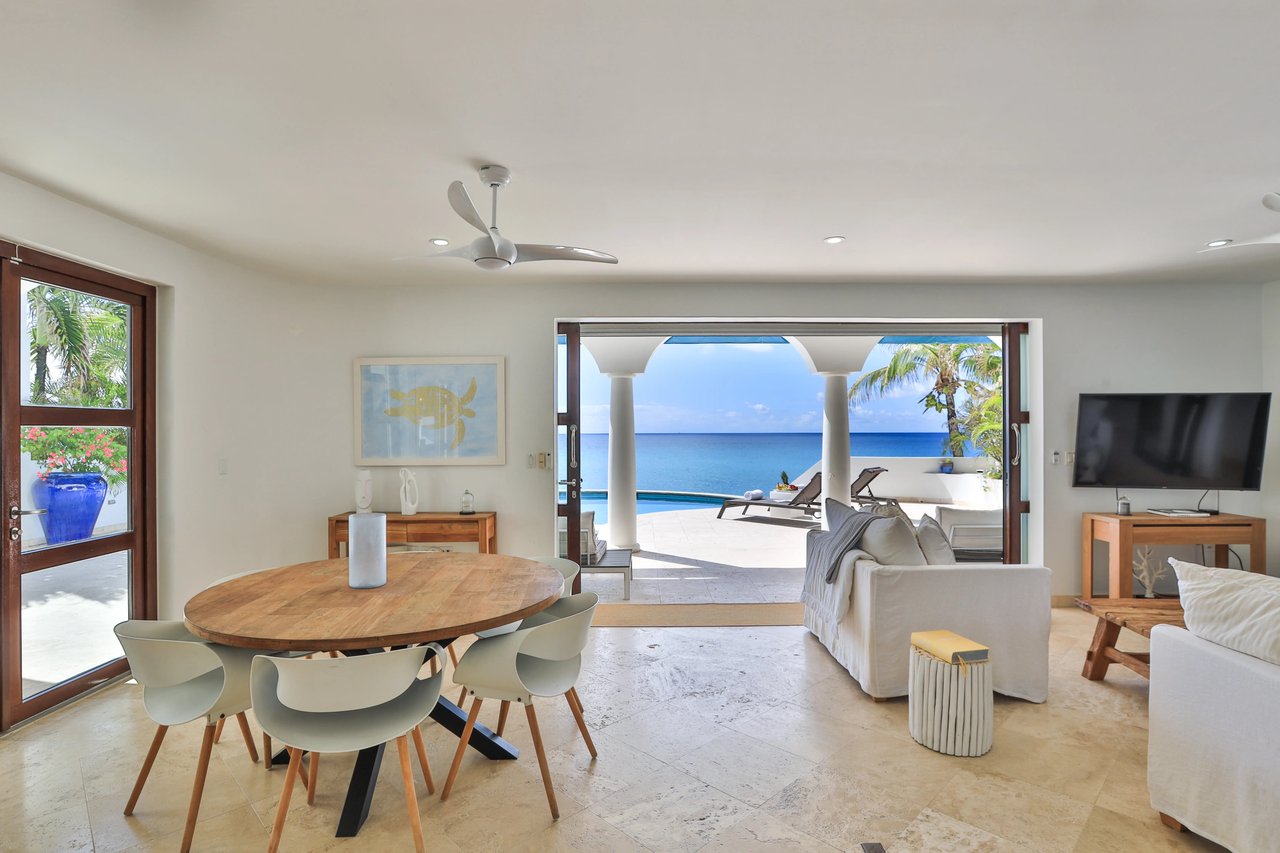 Exceptional Beachfront Villa – Cupecoy