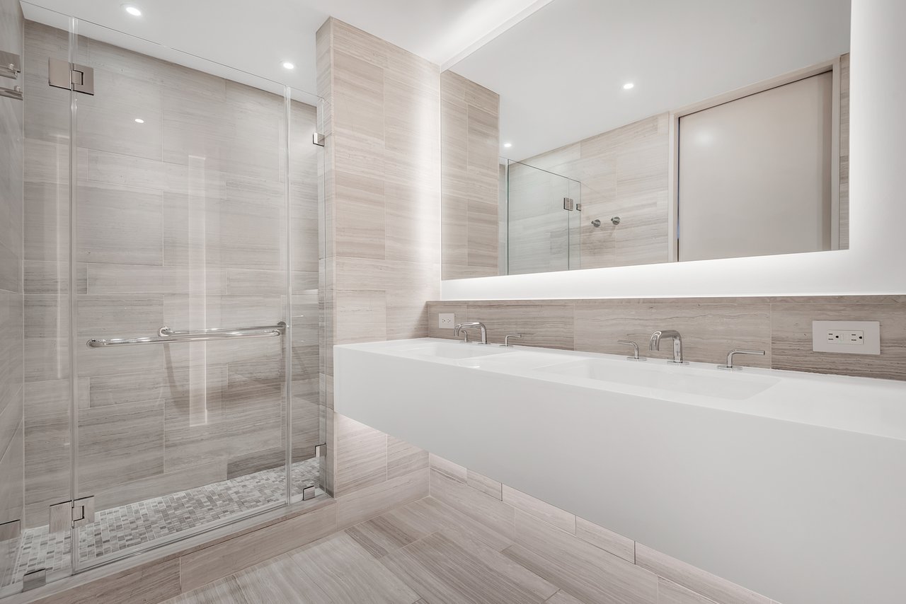 15 West 53rd Street 13J