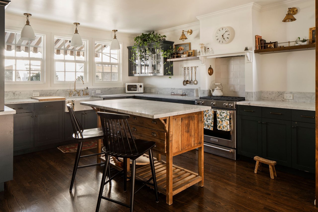 The Perry Farmhouse in Van Nuys, A Rare Rustic Compound